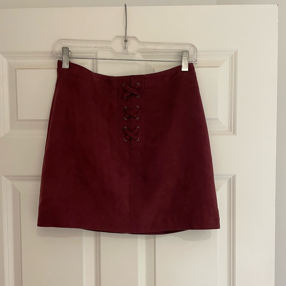 Bcbg mini skirt maroon